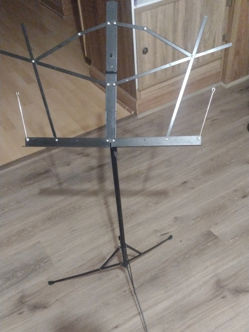 Collapsible Black Music Stand
